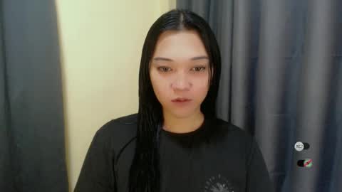 Snapshot of alisa_kiss_ chatting on 03.04.25 Shanti xhey online show from 03.04.25