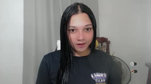 Snapshot of alisa_kiss_ chatting on 09.10.25 Shanti xhey online show from 09.10.25
