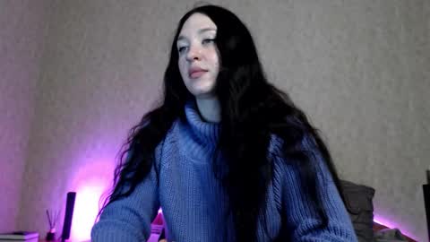 Snapshot of alisaadoll chatting on 10.22.25 alisaadoll online show from 10.22.25