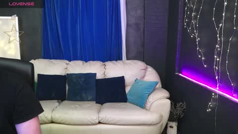 Alisa Aleks online show from 02.15.25