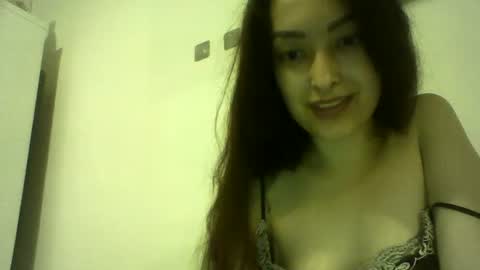 Snapshot of alisaxcristal chatting on 06.15.26 AlisaXCristal online show from 06.15.26