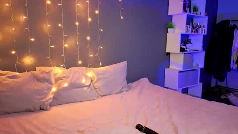 Alisha online show from 10.28.25