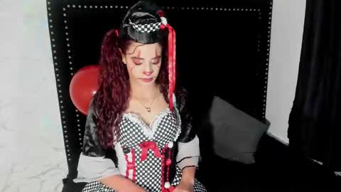 Snapshot of alishaevans_rs chatting on 10.19.25 alishaevans_rs online show from 10.19.25