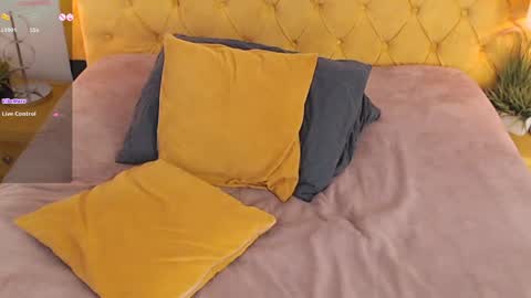 Luna online show from 04.22.26