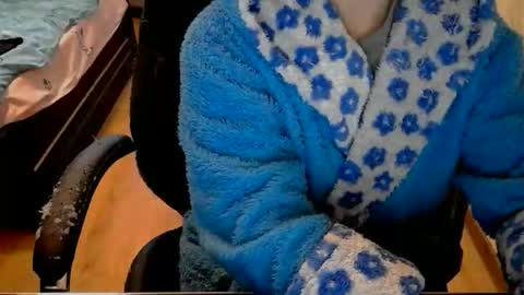 Snapshot of alisia18 chatting on 02.18.26 Alisa online show from 02.18.26