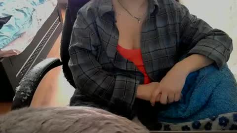Snapshot of alisia18 chatting on 02.28.26 Alisa online show from 02.28.26