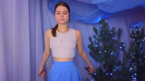 Alisia online show from 12.30.24