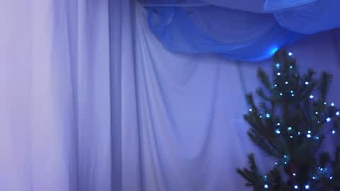 Alisia online show from 12.30.24