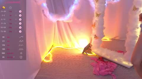 Alisia online show from 02.17.25