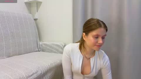 Snapshot of alisia_spinnet chatting on 07.02.26 Alisia online show from 07.02.26