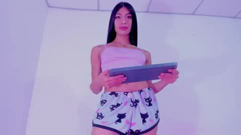 Alisia online show from 12.03.24