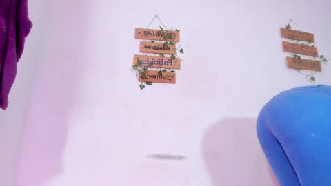 Alisia online show from 05.17.26