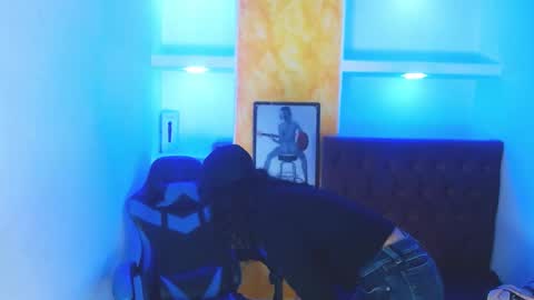 ALISON MOON online show from 09.20.25