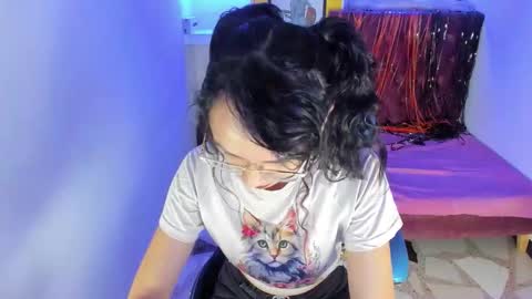 ALISON MOON online show from 10.27.25