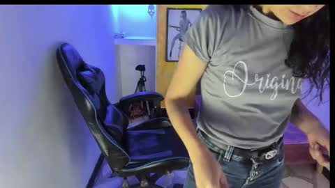 ALISON MOON online show from 10.29.25