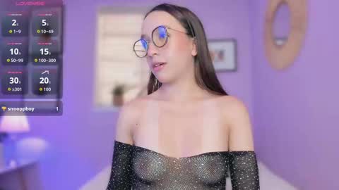 Snapshot of alisoon_dh chatting on 10.02.25 alisoon online show from 10.02.25