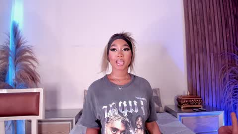 Alison Moon  online show from 01.14.25