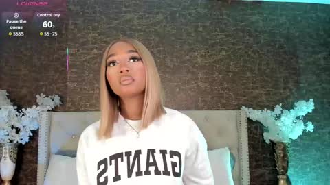 Alison Moon  online show from 09.20.25