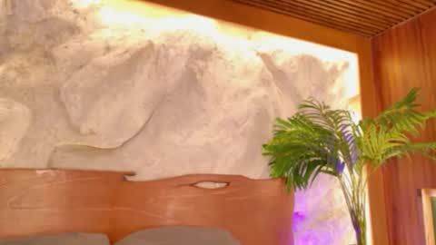 Alison Moon  online show from 03.08.26