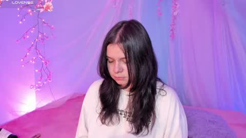 Snapshot of alissa_cute1 chatting on 07.07.26 Mia online show from 07.07.26