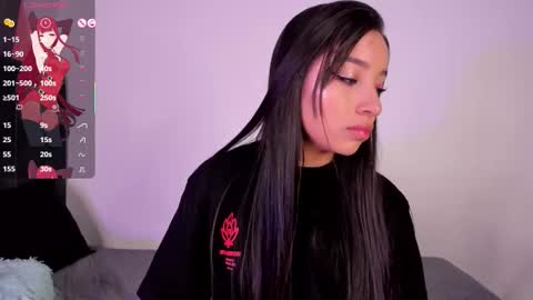 Mara  Isabel online show from 09.27.25