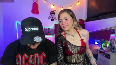 Snapshot of alisson_and_jhonny chatting on 10.02.25 Aliandjho online show from 10.02.25