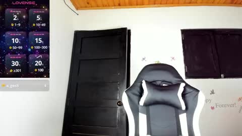 Snapshot of alisson_hoffman05 chatting on 12.11.24 Alisson hoffman05 online show from 12.11.24