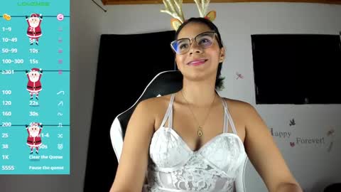 Snapshot of alisson_hoffman05 chatting on 12.13.24 Alisson hoffman05 online show from 12.13.24