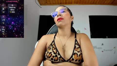 Snapshot of alisson_hoffman05 chatting on 01.23.25 Alisson hoffman05 online show from 01.23.25