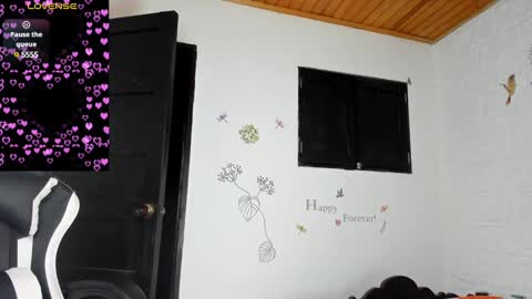 Snapshot of alisson_hoffman05 chatting on 02.21.25 Alisson hoffman05 online show from 02.21.25