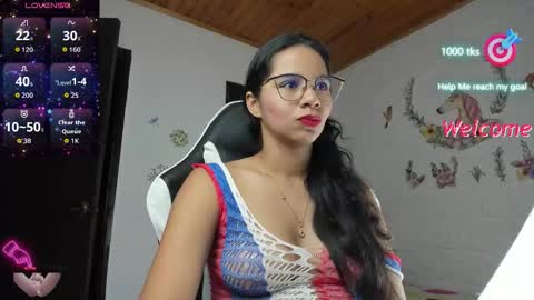 Snapshot of alisson_hoffman05 chatting on 09.22.25 Alisson hoffman05 online show from 09.22.25