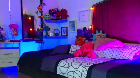 Alisson IG alisson zafiro27 online show from 01.14.26