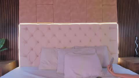 alison online show from 10.23.25