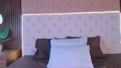 alison online show from 10.28.25