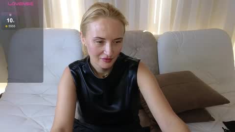 alisssarose online show from 12.13.24