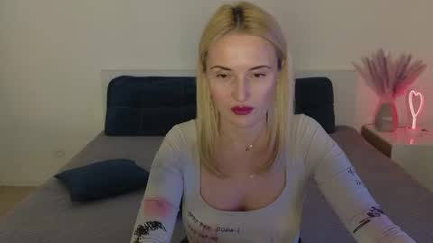 alisssarose online show from 01.07.25