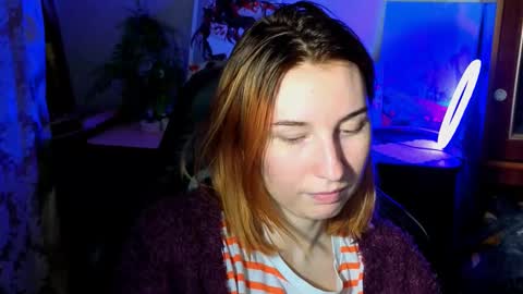 Snapshot of alisun_ chatting on 10.19.25 A L I C E online show from 10.19.25