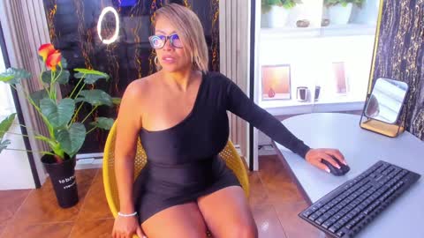 Alix online show from 01.25.25