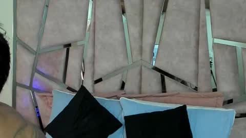 alix online show from 10.10.25