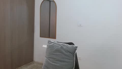 alix online show from 11.29.25