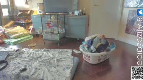 Alize Zaide online show from 01.10.25