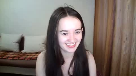 Snapshot of alkh_amare chatting on 12.11.24 Amare online show from 12.11.24