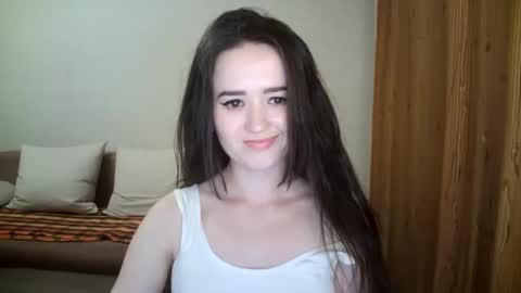 Snapshot of alkh_amare chatting on 01.16.25 Amare online show from 01.16.25