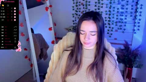 Snapshot of allana_dream chatting on 10.03.25 Allana online show from 10.03.25