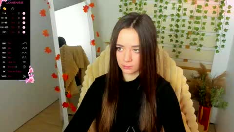 Snapshot of allana_dream chatting on 10.06.25 Allana online show from 10.06.25