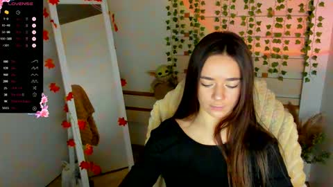 Snapshot of allana_dream chatting on 10.11.25 Allana online show from 10.11.25