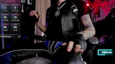   online show from 11.12.25