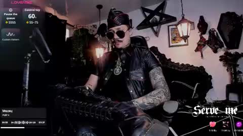 Snapshot of allanhurtss chatting on 06.18.26 online show from 06.18.26