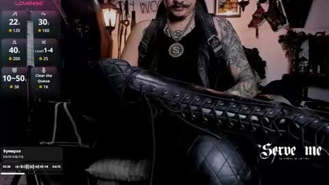 Snapshot of allanhurtss chatting on 07.16.26 online show from 07.16.26