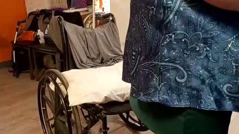 Stormy Day  online show from 02.27.26